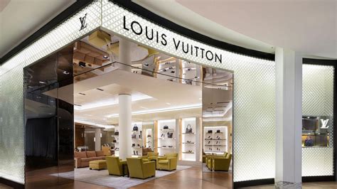 louis vuitton locations nyc|louis vuitton macy's nyc.